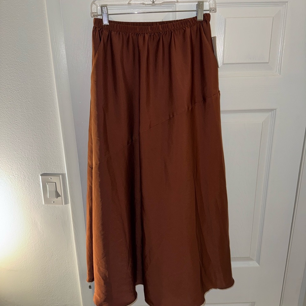 Elegant Brown Women's Skirt